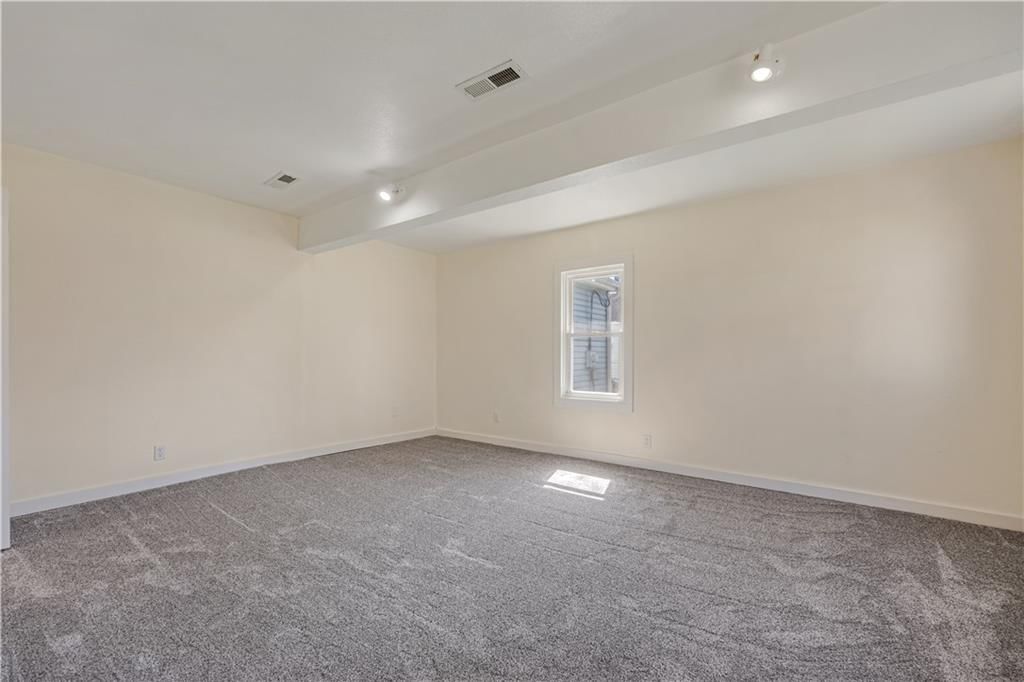 304 S Chestnut Street — photo 30