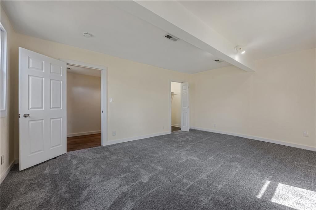 304 S Chestnut Street — photo 36