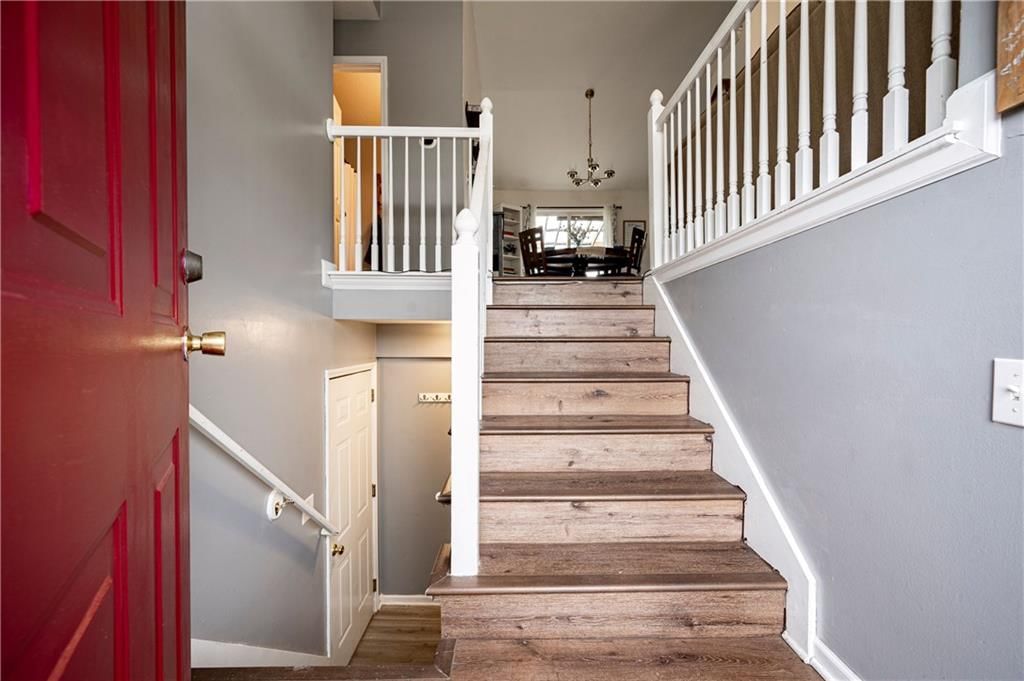 955 Stone Creek Circle — photo 4