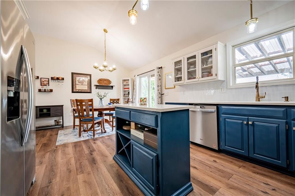 955 Stone Creek Circle — photo 11