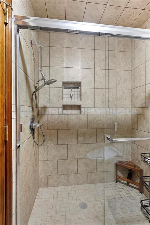 3330 Delaware Avenue — photo 25