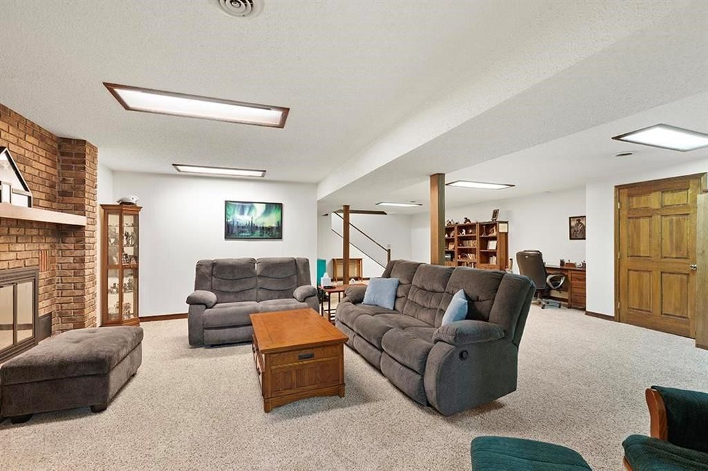3330 Delaware Avenue — photo 30