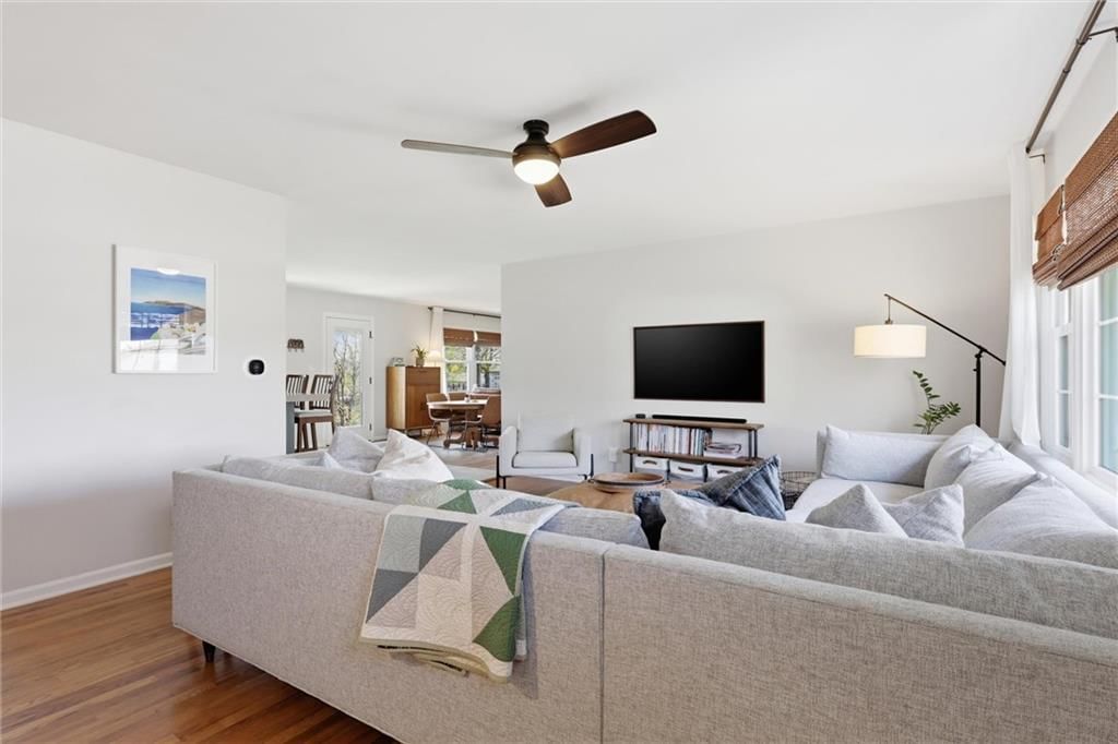 4853 NE Gladstone Avenue — photo 4