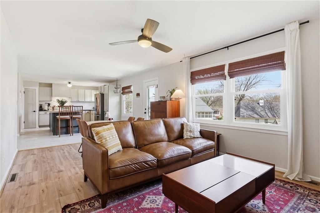 4853 NE Gladstone Avenue — photo 10