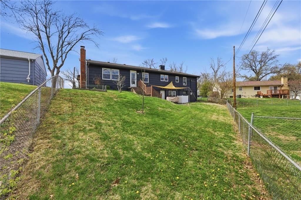 4853 NE Gladstone Avenue — photo 29