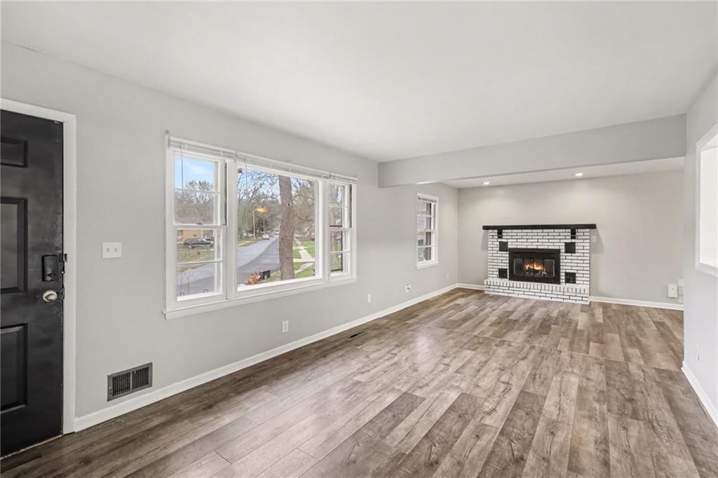 4937 Overton Avenue — photo 6