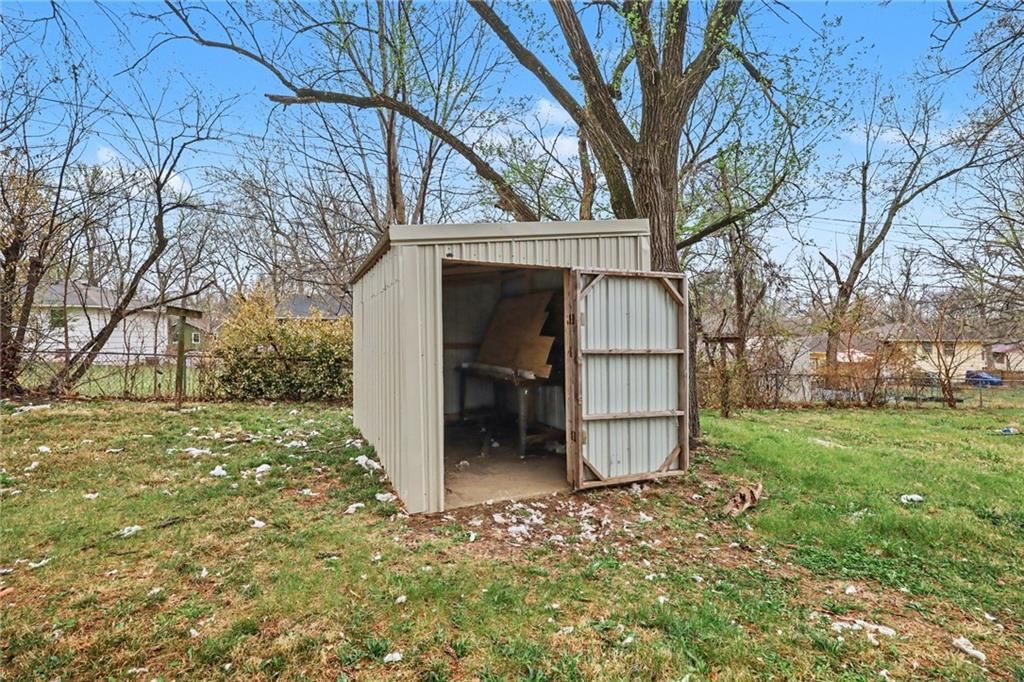 4937 Overton Avenue — photo 24
