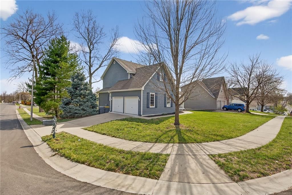 10001 NW 87th Street — photo 3