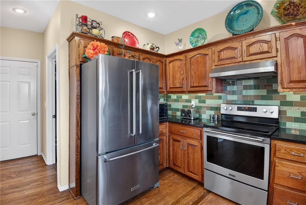 10001 NW 87th Street — photo 17