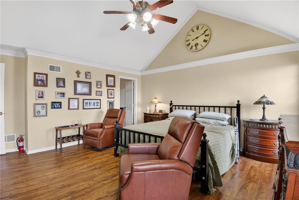 10001 NW 87th Street — photo 23