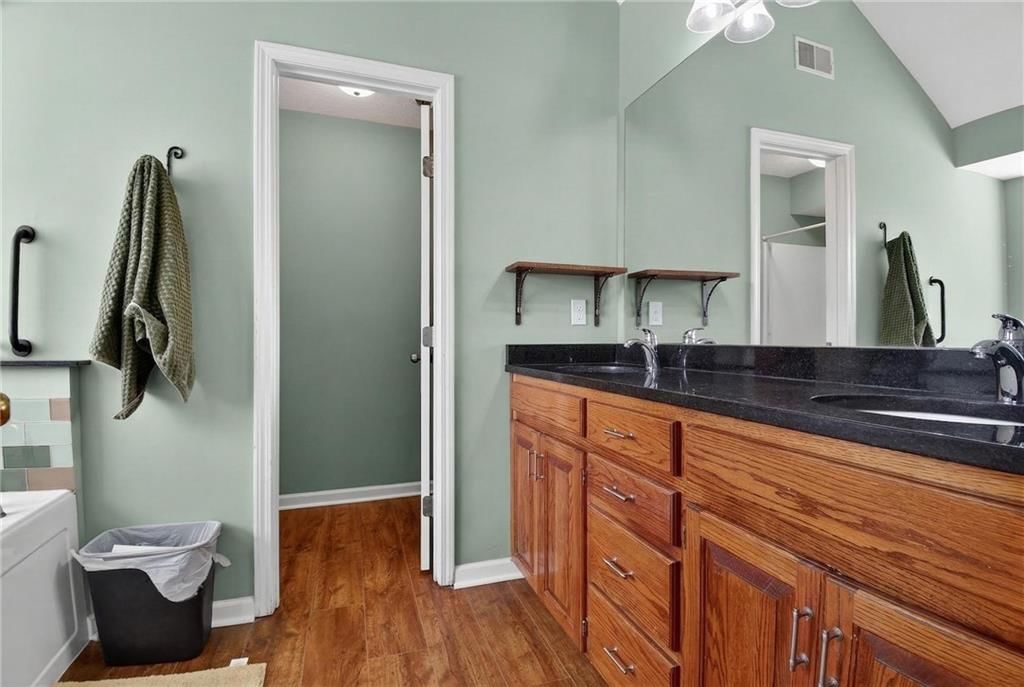 10001 NW 87th Street — photo 27