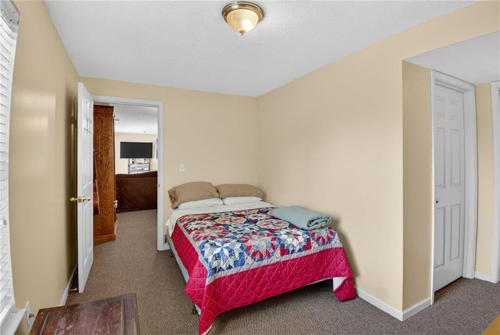 10001 NW 87th Street — photo 40