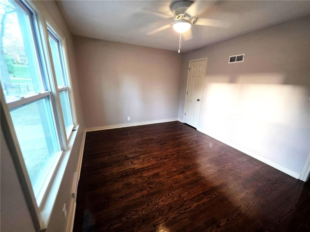 2748 Fairleigh Terrace — photo 12