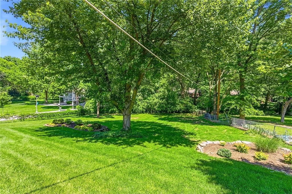 9717 Cherokee Lane — photo 51
