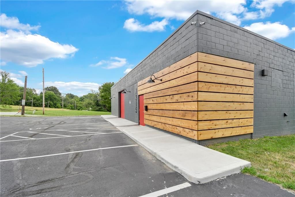 7315 Sni A Bar Road — photo 5