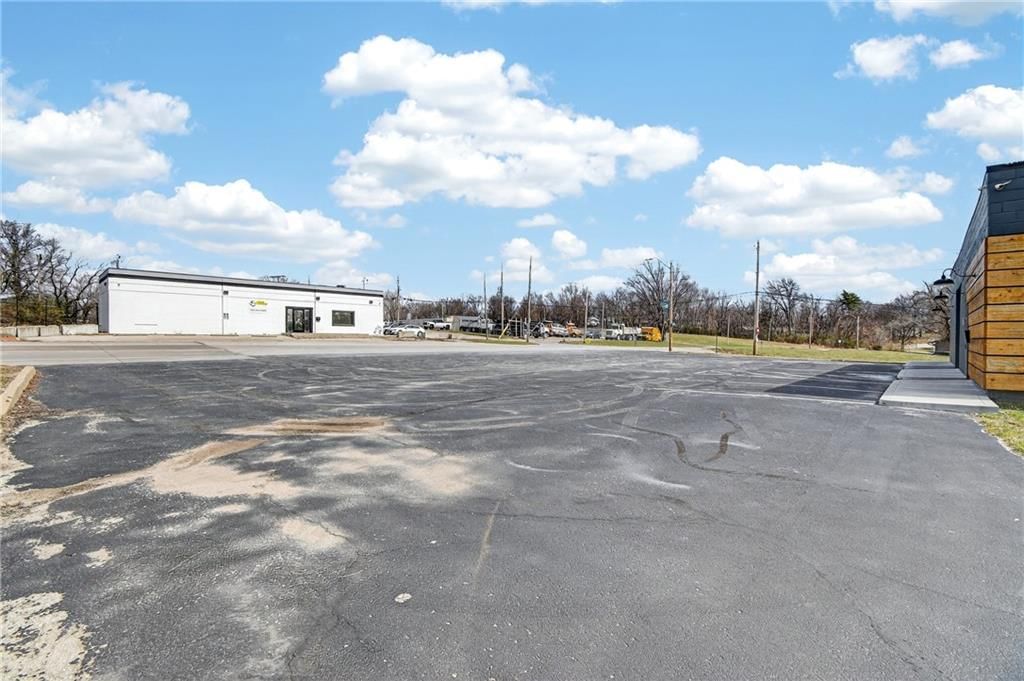 7315 Sni A Bar Road — photo 9