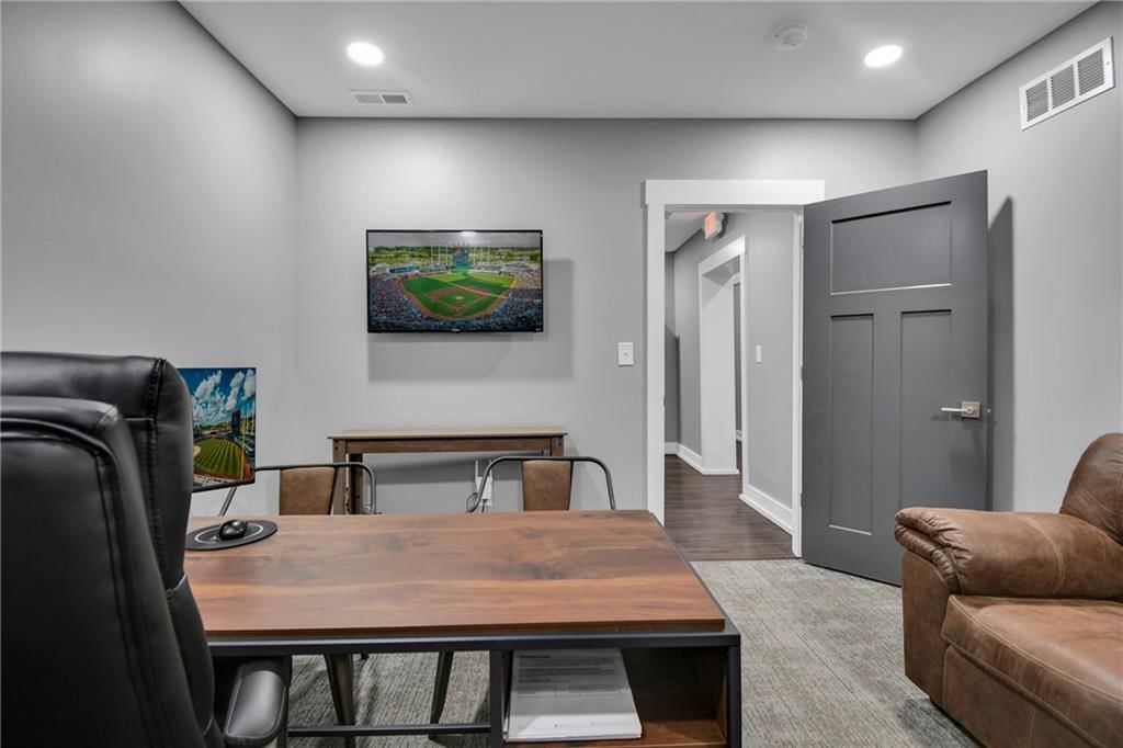 7315 Sni A Bar Road — photo 12