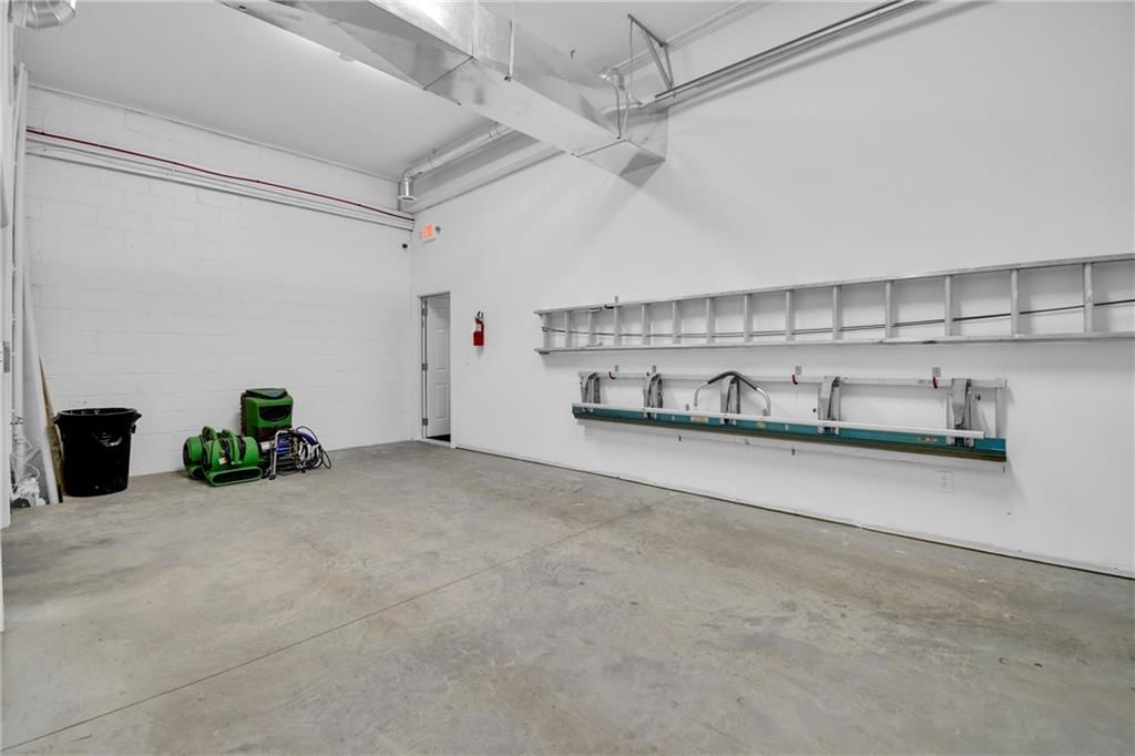 7315 Sni A Bar Road — photo 16