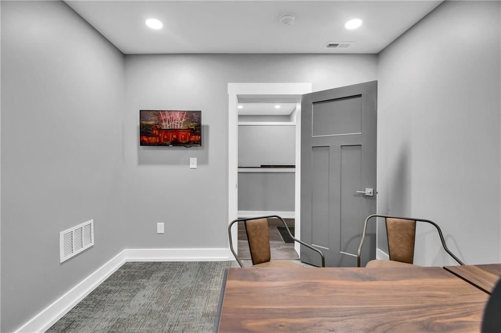 7315 Sni A Bar Road — photo 39