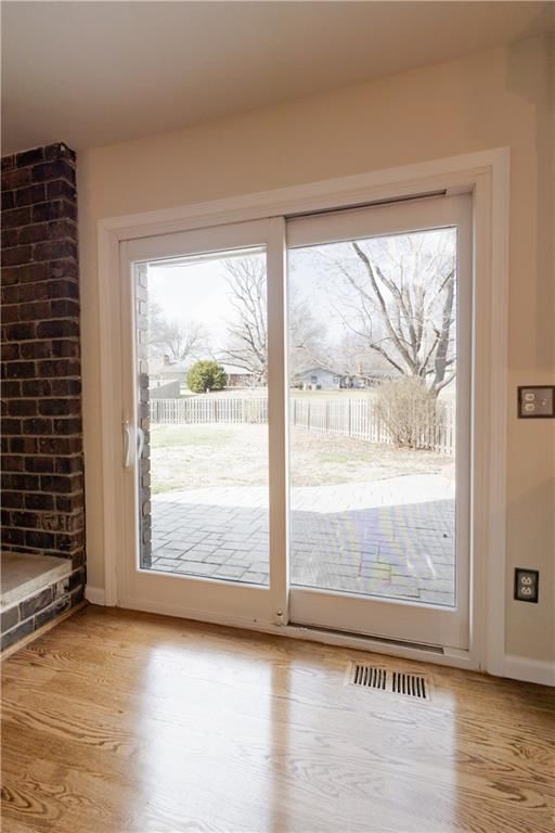4709 Brookwood Terrace — photo 3