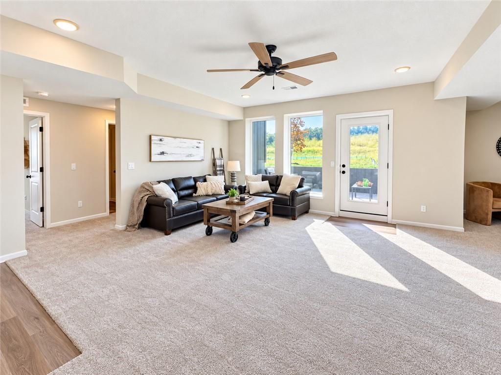 2200 S Quail Drive — photo 24