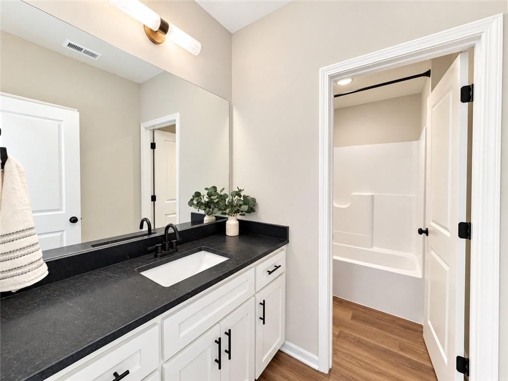 2200 S Quail Drive — photo 28