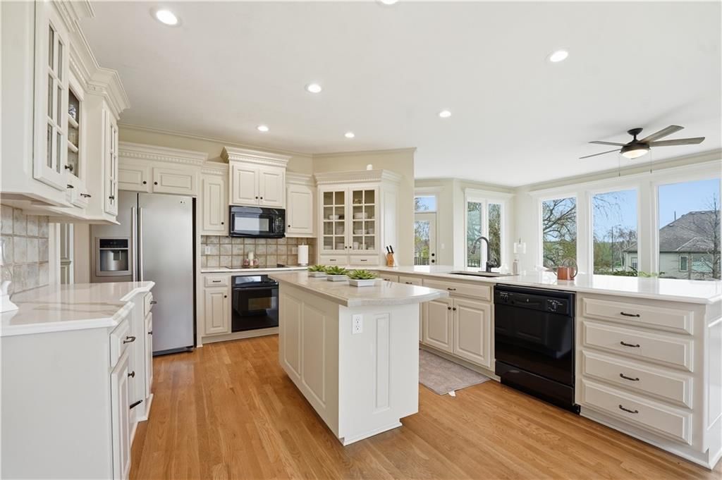 6205 NW 101st Street — photo 14