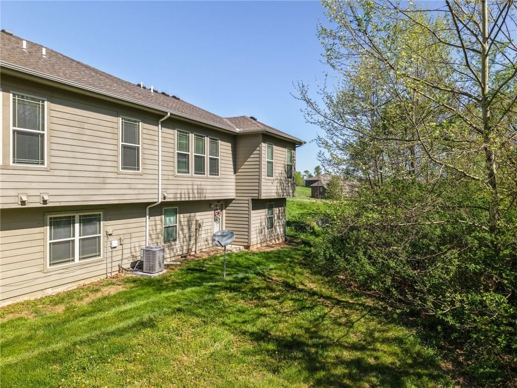 631 N 74th Street — photo 22