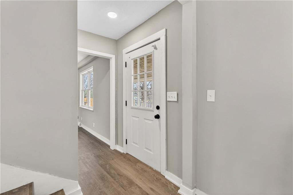 8324 Pershing Road — photo 5