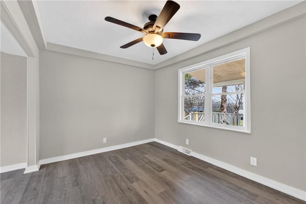 8324 Pershing Road — photo 14