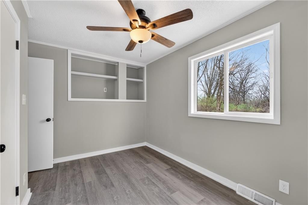 8324 Pershing Road — photo 30