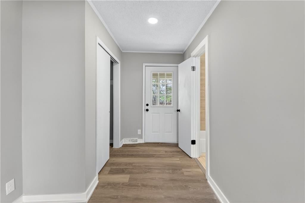 8324 Pershing Road — photo 35