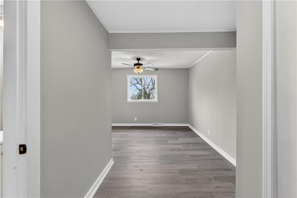 8324 Pershing Road — photo 36