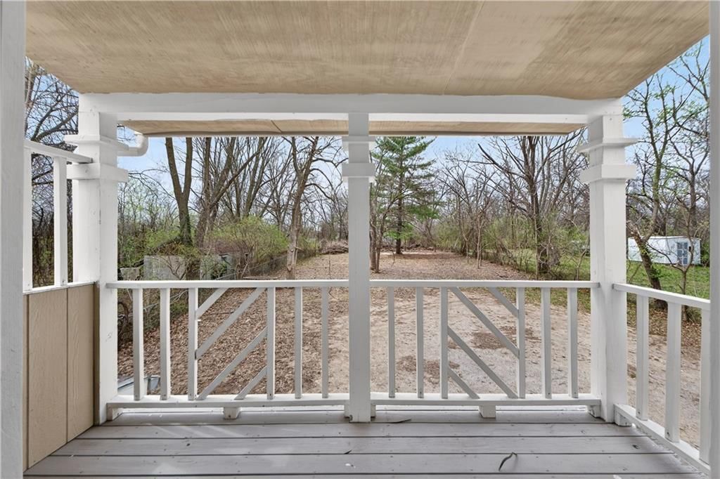 8324 Pershing Road — photo 39