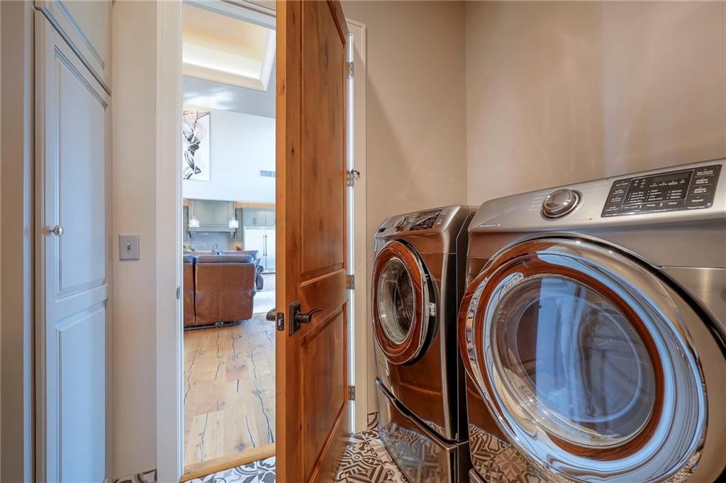 5460 W 208th Street — photo 34
