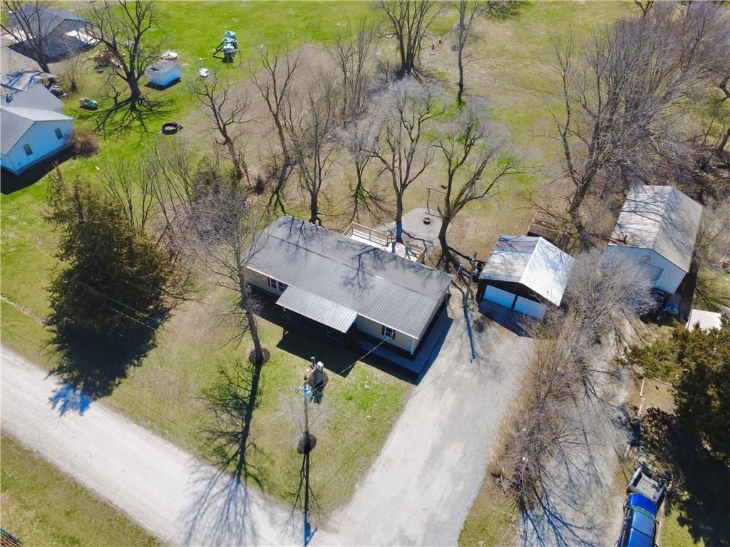 538 NW Church Street — photo 2