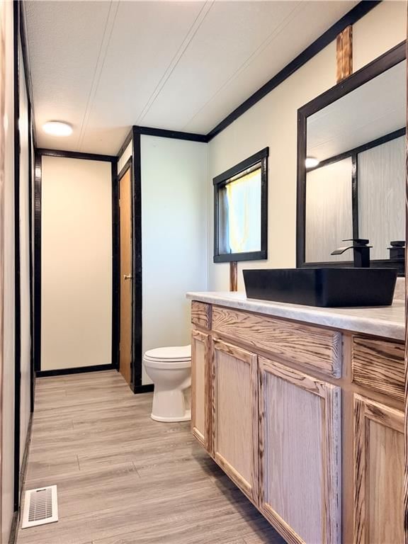 538 NW Church Street — photo 12