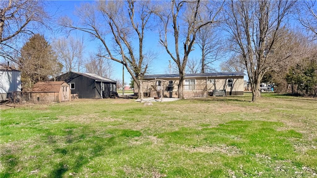 538 NW Church Street — photo 22