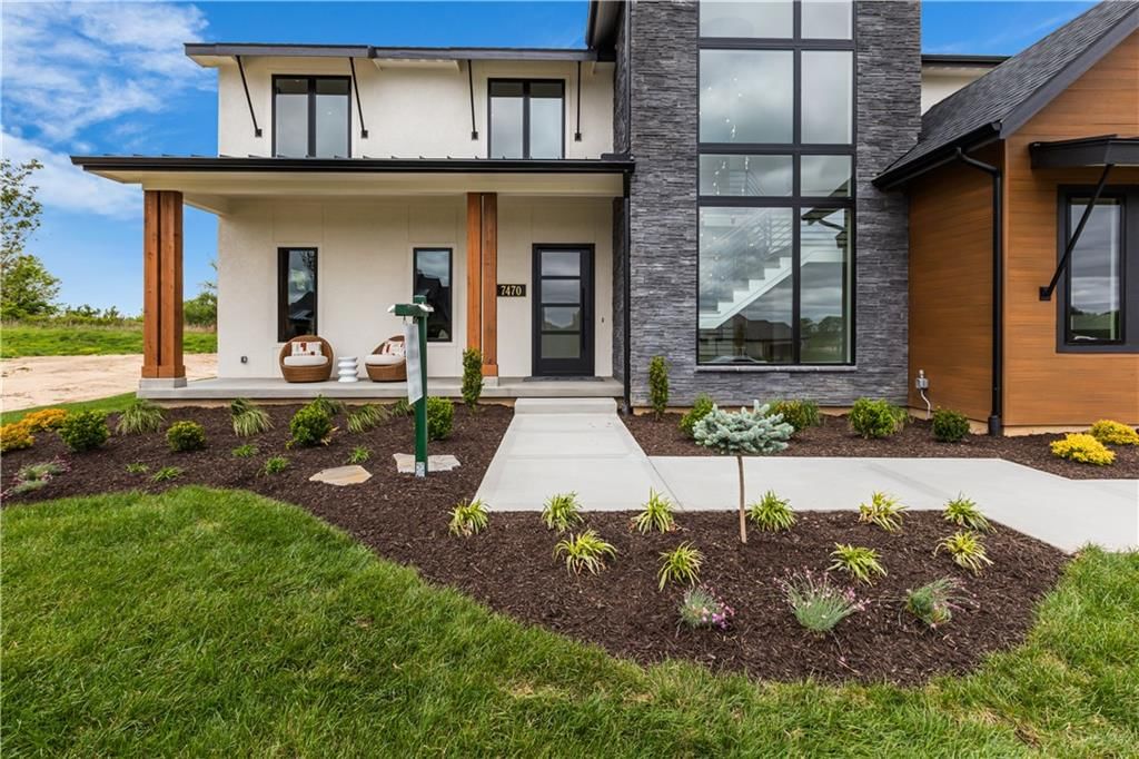 7470 NW Fawn Avenue — photo 17