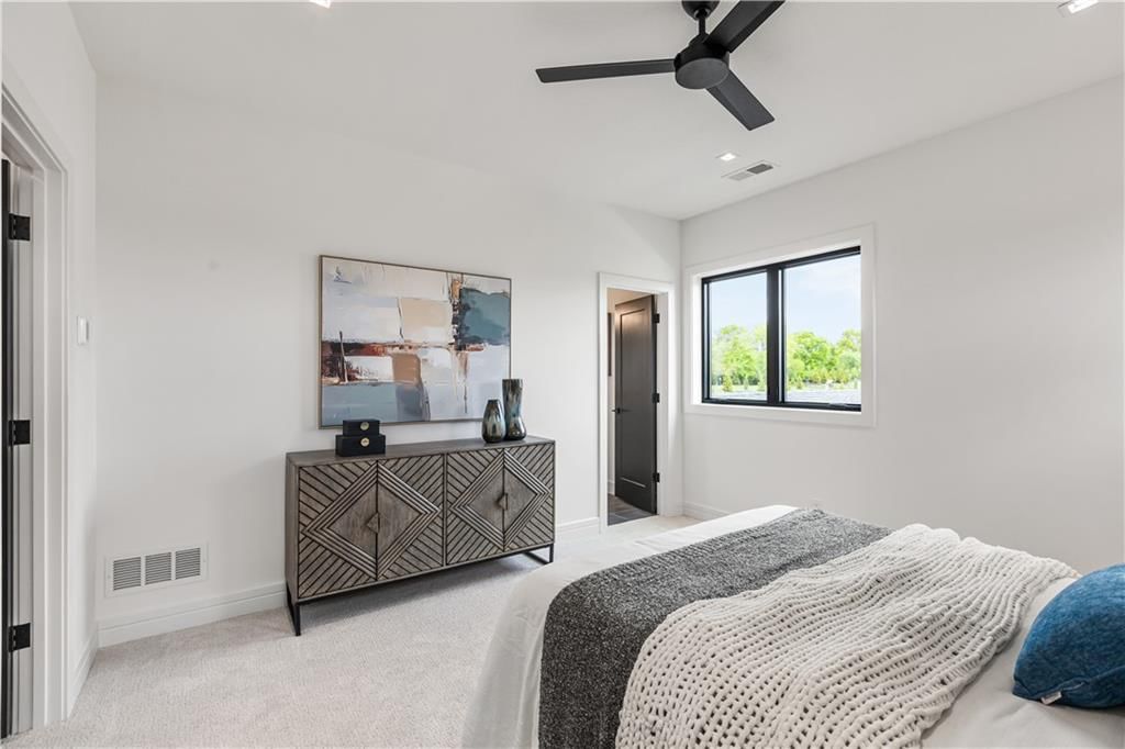 7470 NW Fawn Avenue — photo 38