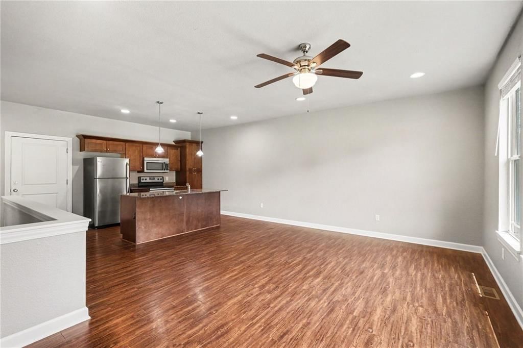 635 N 74th Street — photo 7