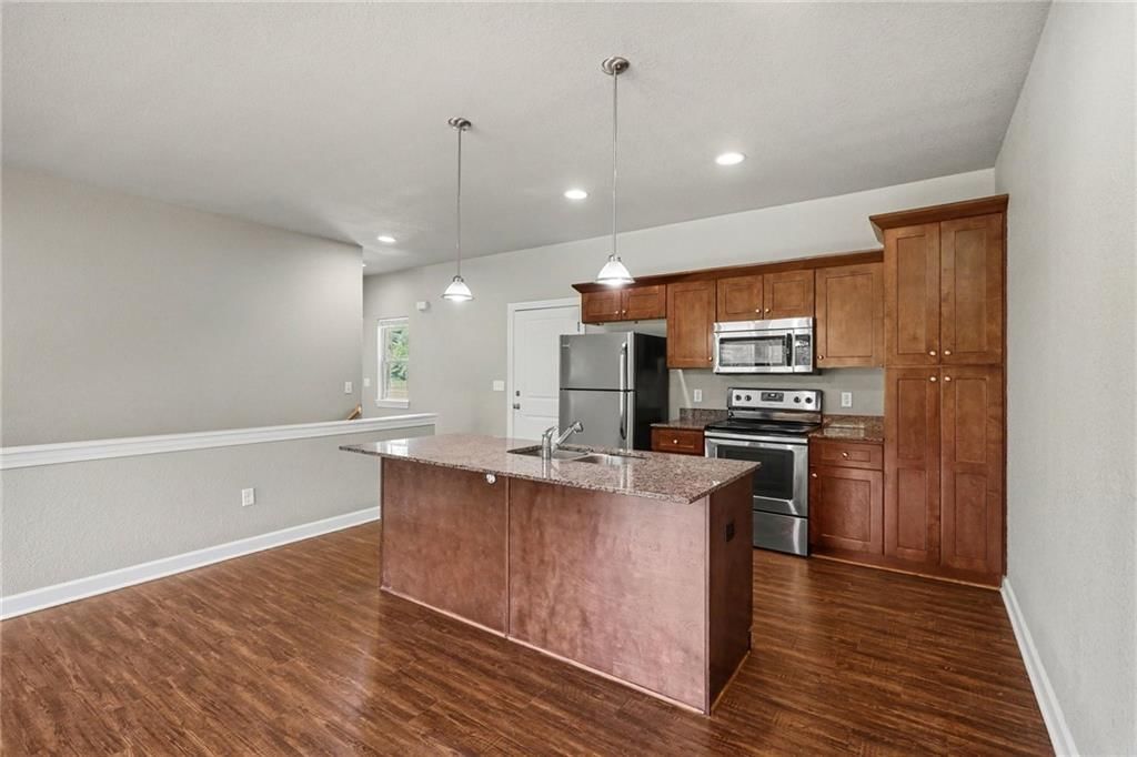 635 N 74th Street — photo 10