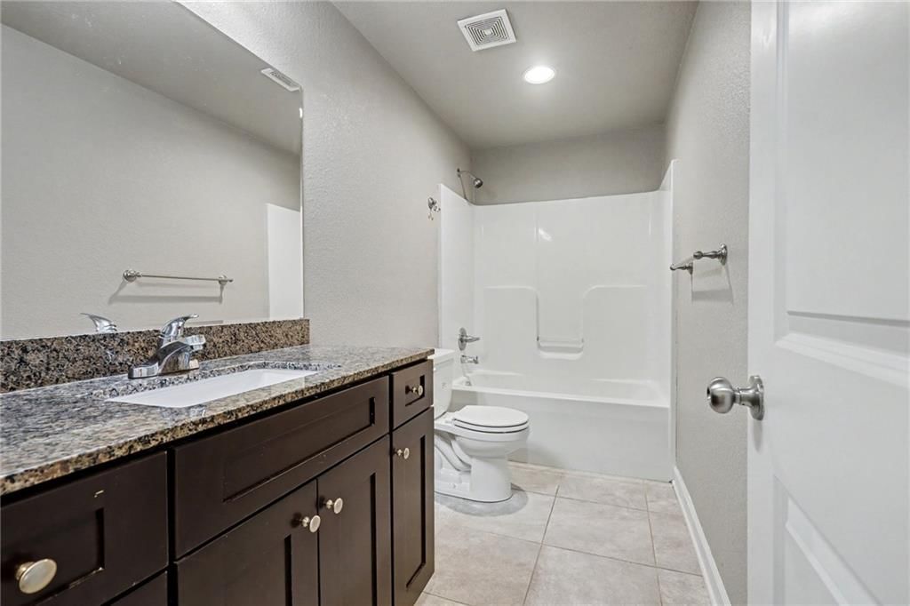 635 N 74th Street — photo 23