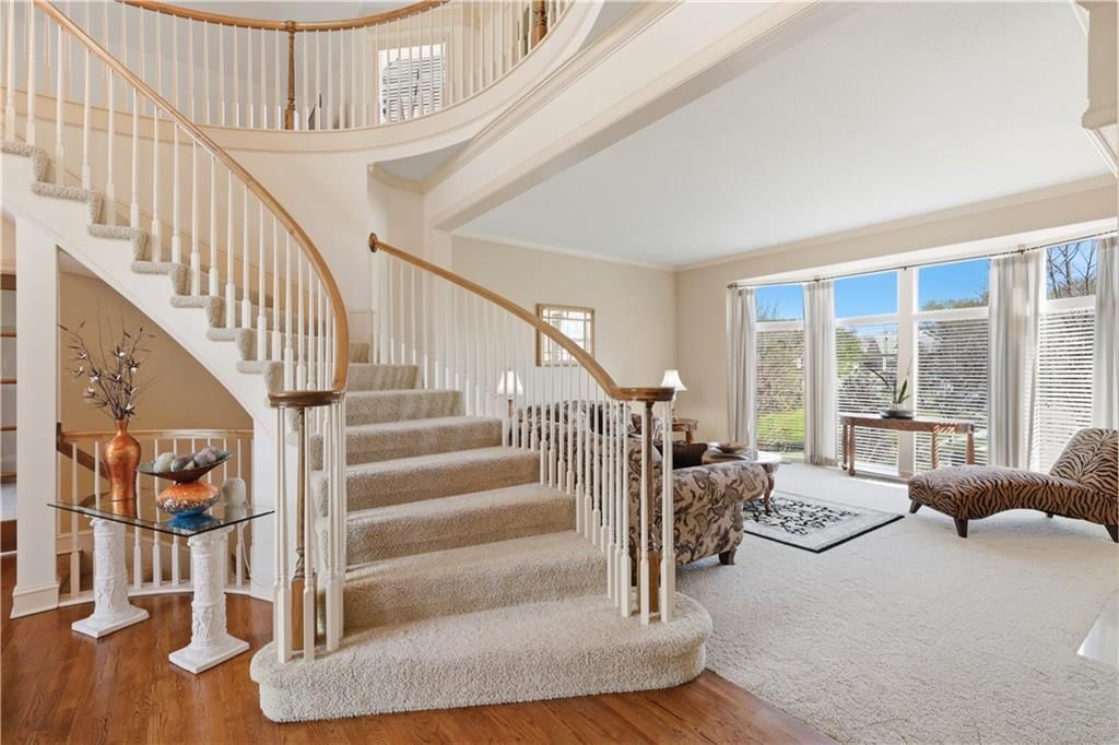 9227 Redbud Lane — photo 4