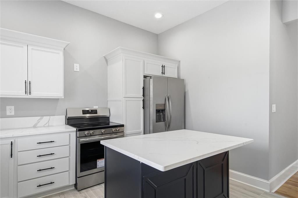 406 E Forest Street — photo 12