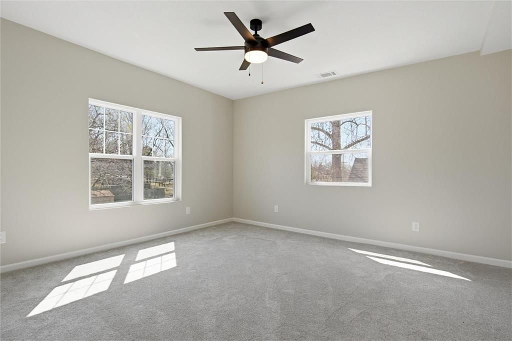 406 E Forest Street — photo 22