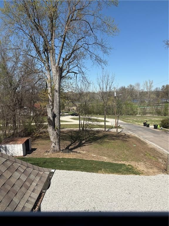406 E Forest Street — photo 28