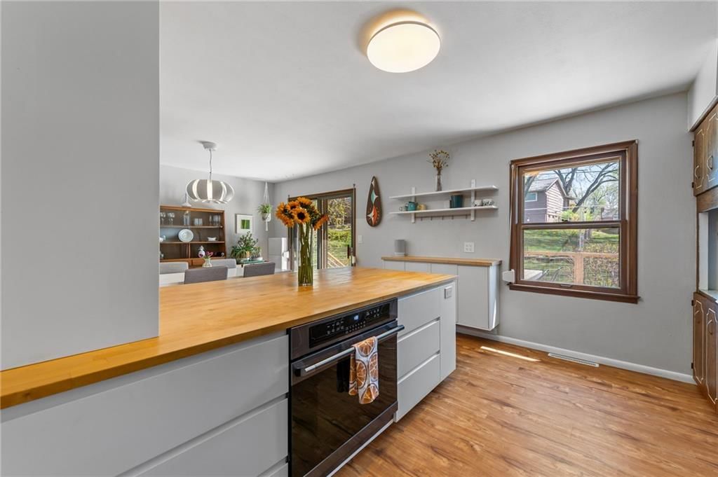 9225 Wedd Drive — photo 21