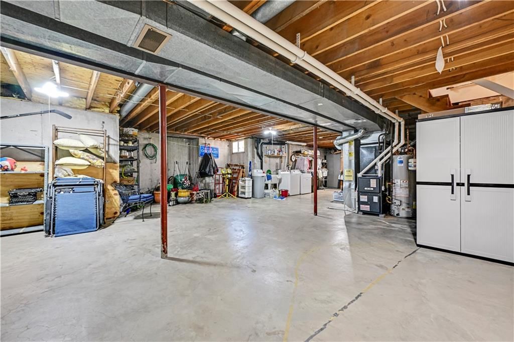 16629 W 146 Terrace — photo 32