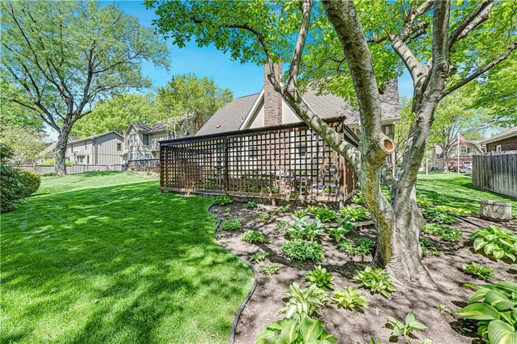 16629 W 146 Terrace — photo 36